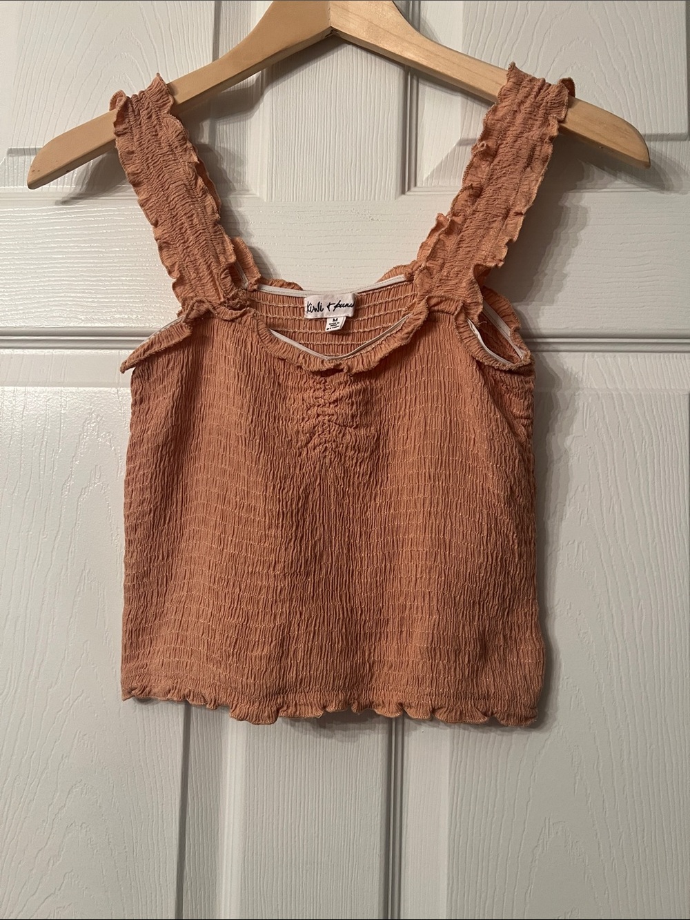 Kiwi & Punch l Stretch Cropped to Waist Top